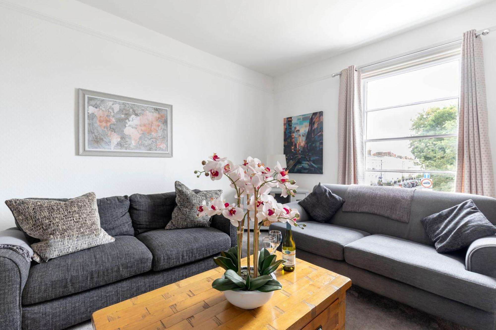 Fabulous, Vibrant, Town House, Central Bath Road Челтенхам Экстерьер фото